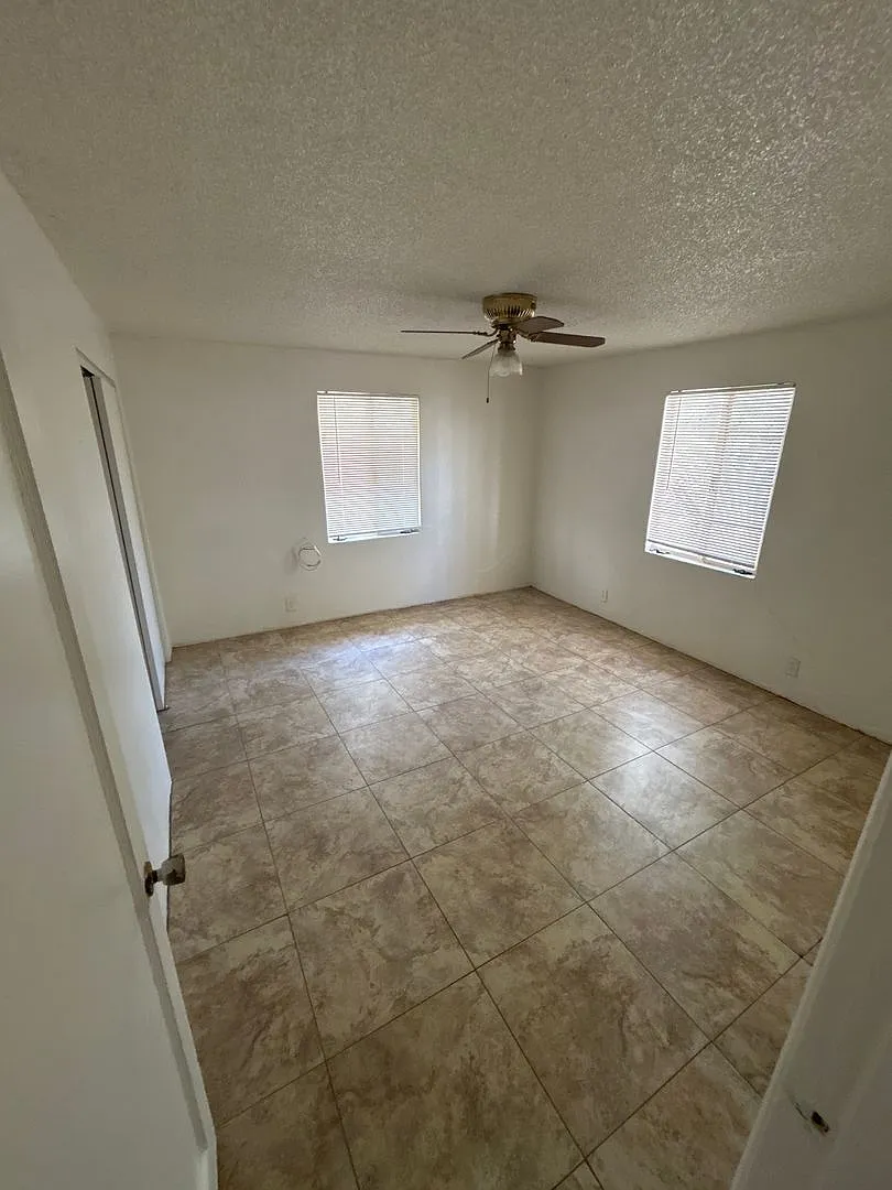 1 bed, 1.0 bath, 650 sqft, $799 — Photo 4