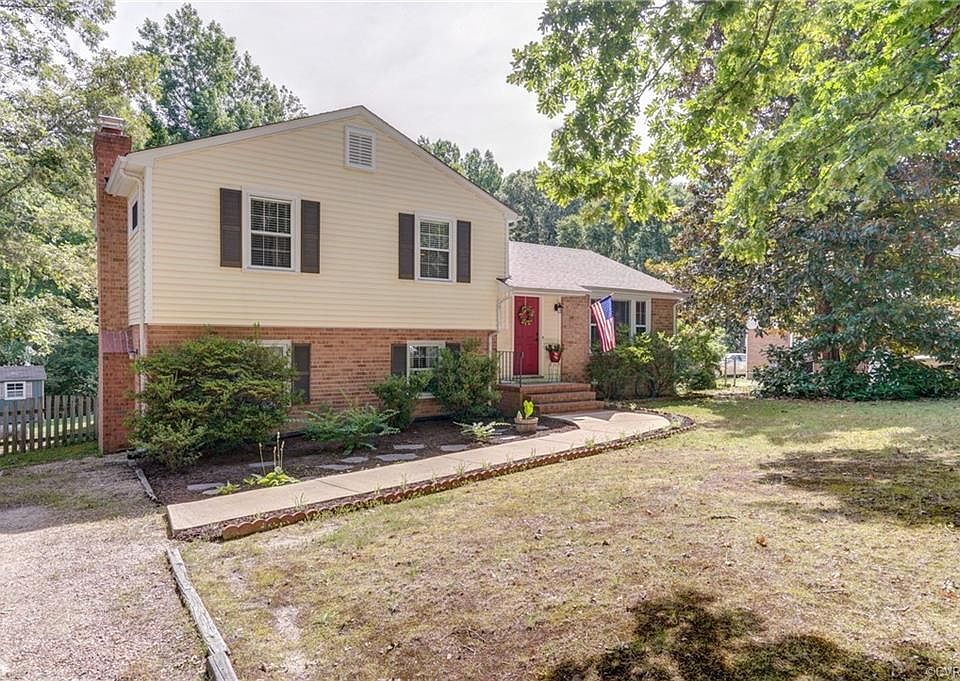 1st image of 11406 Creekside Dr
