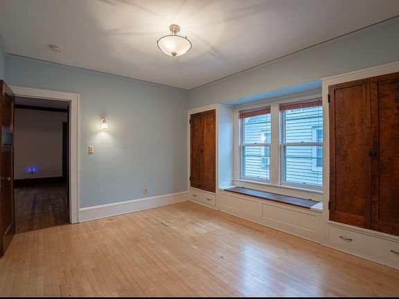 5th image of 2576 N Murray Ave #2576
