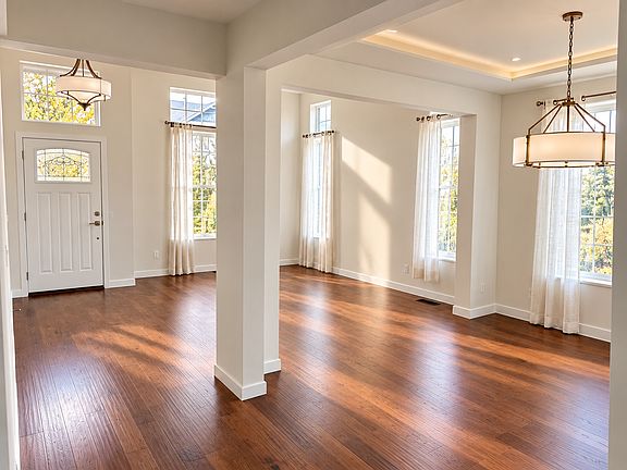 5th image of 1108 Eagle Ave SW