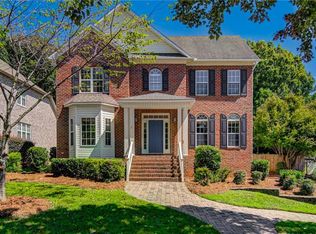 3205 Cross Tree Rd, Winston Salem, NC 27106