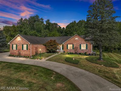 4150 Heatherwood Dr, Commerce Township, MI, 48382