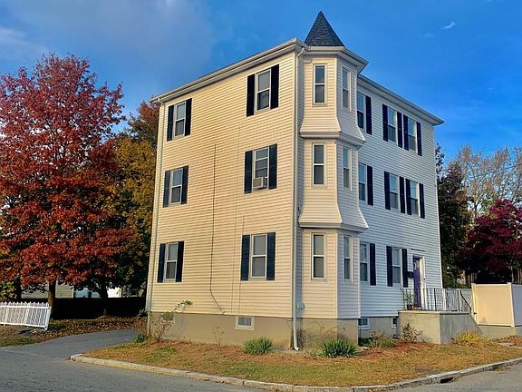 5th image of 55 Glover St #1
