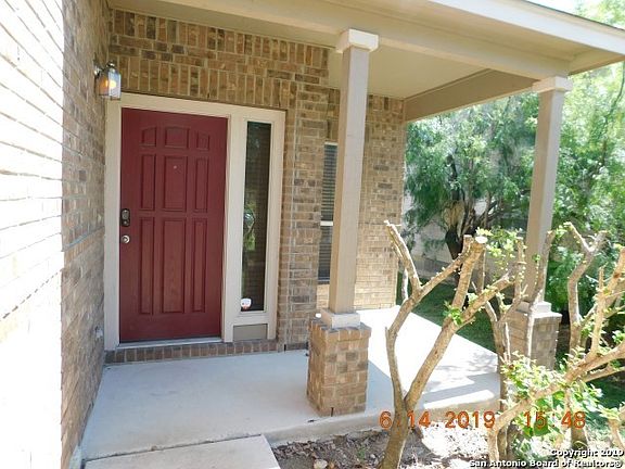 2nd image of 10310 Royal Est