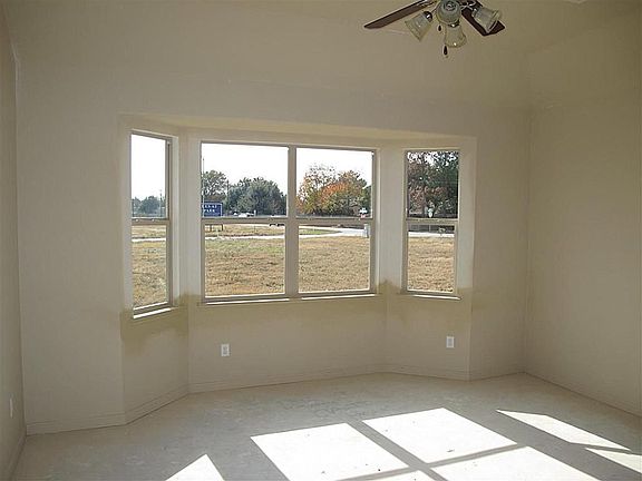 5th image of 22435 Bellow Glen Dr