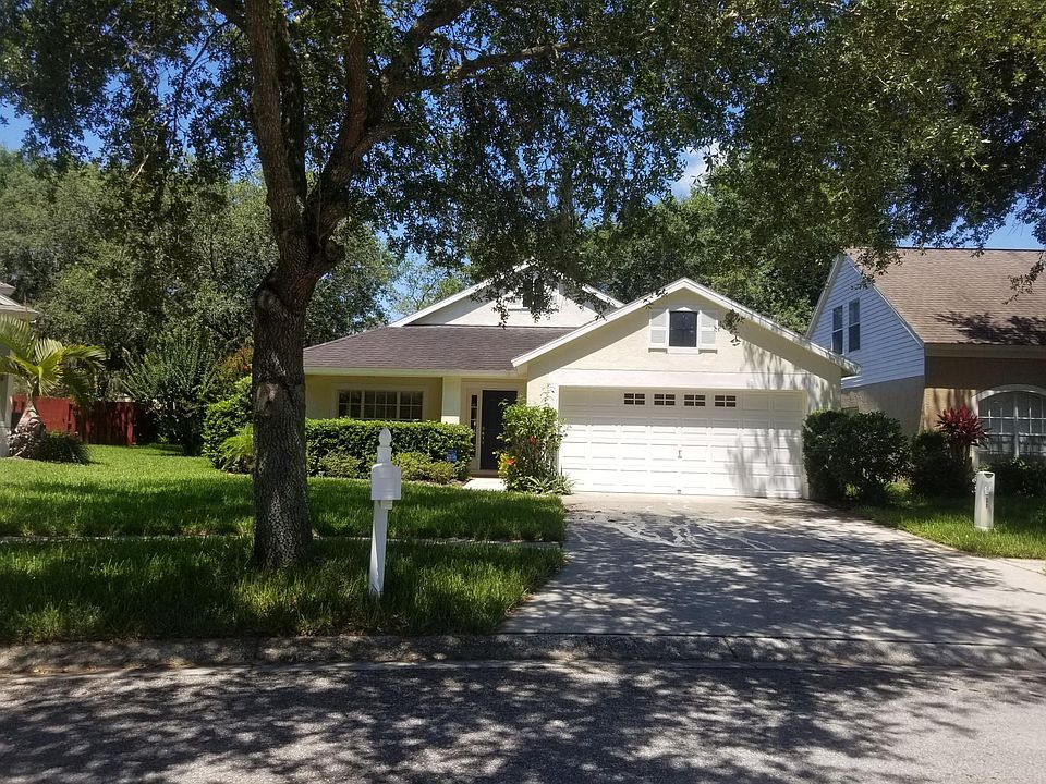1st image of 2132 Brandon Park Cir