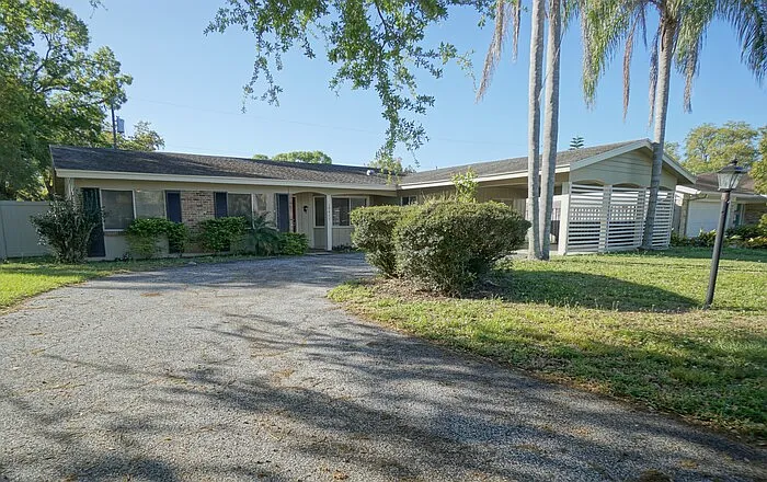 10411 Butia Pl — Photo 1