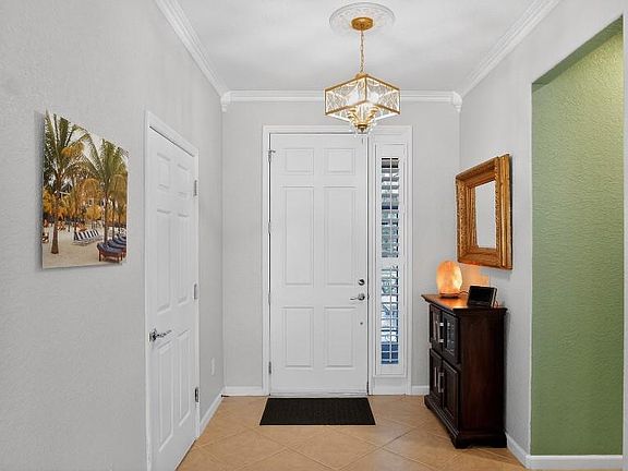 3rd image of 6601 SW 93rd Ct