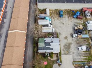 8626 120a St, Surrey, BC V3W 3P8