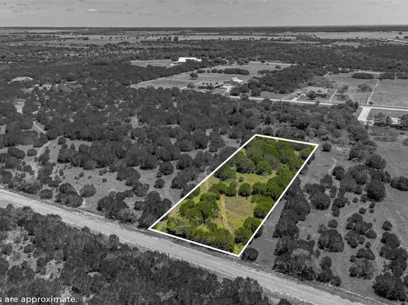 5029 Horseshoe Dr, Whitney, TX 76692