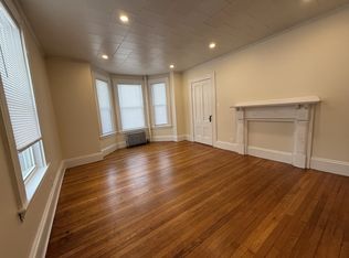 101 High St #1, Waltham, MA 02453