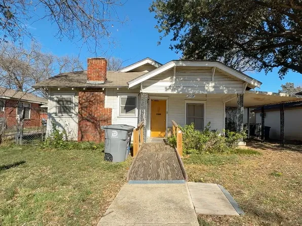 2607 Brandon St, Dallas, TX 75211