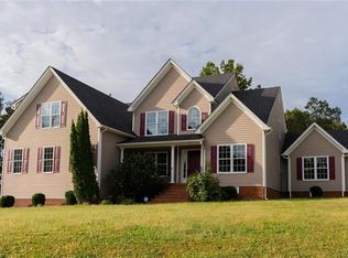 14300 Glenmorgan Dr, Chester, VA 23831