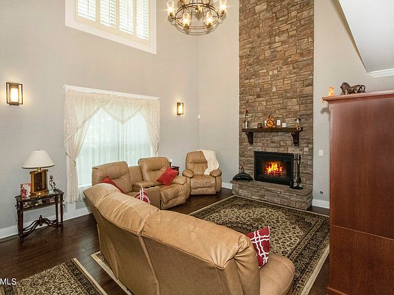 5th image of 9860 Chesney Hills Ln