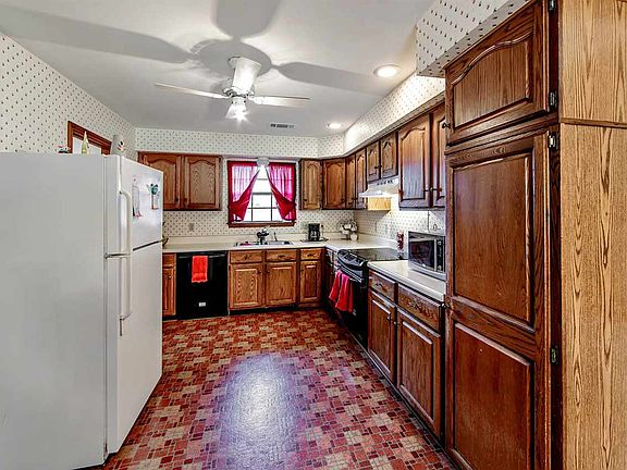 5th image of 507 Trinity Dr