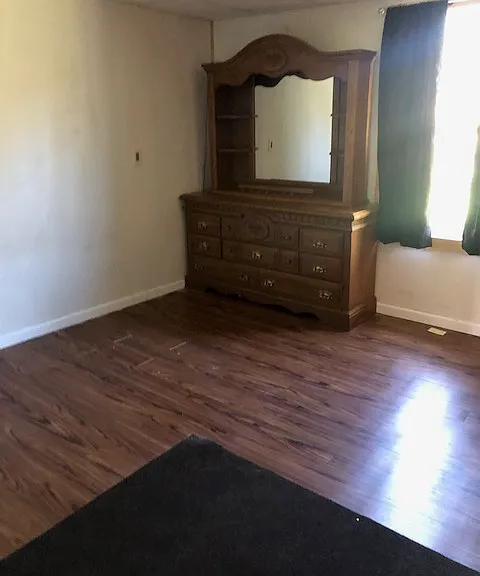14315 Thirteen Mile Rd — Photo 16