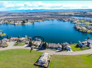 19052 Shoreline Dr, Cottonwood, CA 96022