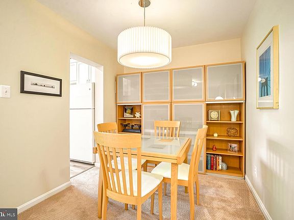 4th image of 2827 Kalmia Lee Ct #B-202