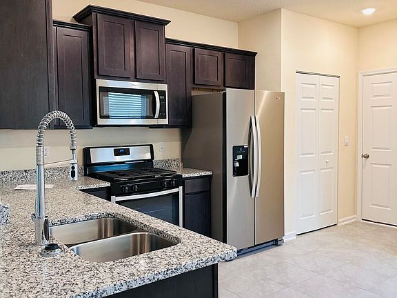 2nd image of 51 Temple Dr