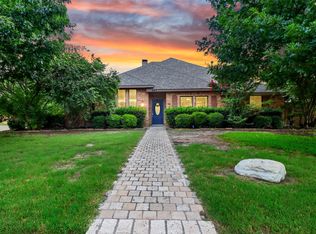 901 Rush Creek Dr, Allen, TX 75002