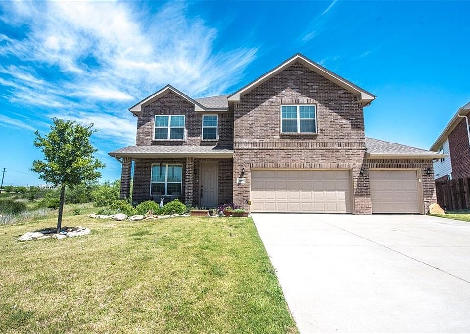 1st image of 2101 Loreto Dr