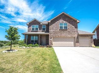 2101 Loreto Dr, Fort Worth, TX 76177