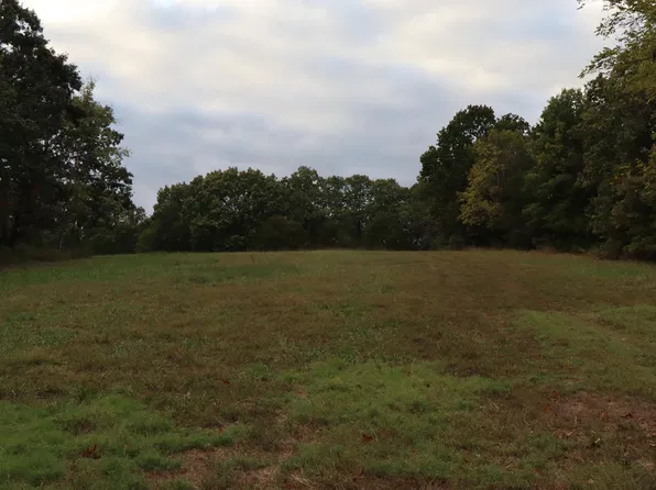 15734 Farm Road 2140, Cassville, MO 65625
