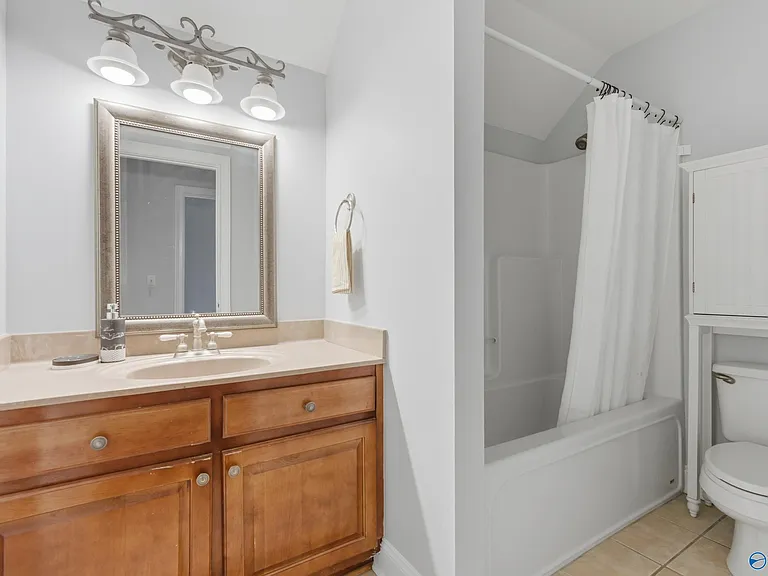 2704 Hampton Cove Way SE — Photo 35