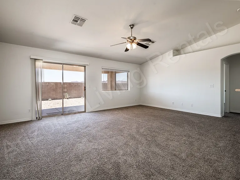 2855 N Melody St — Photo 5