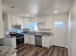 8772 Hoffman St, Buena Park, CA 90620