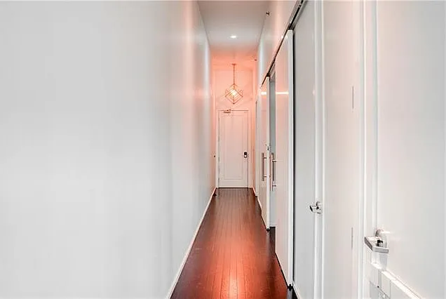 749 Baronne St #300 — Photo 9