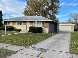 3820 Oklahoma Dr, Rockford, IL
