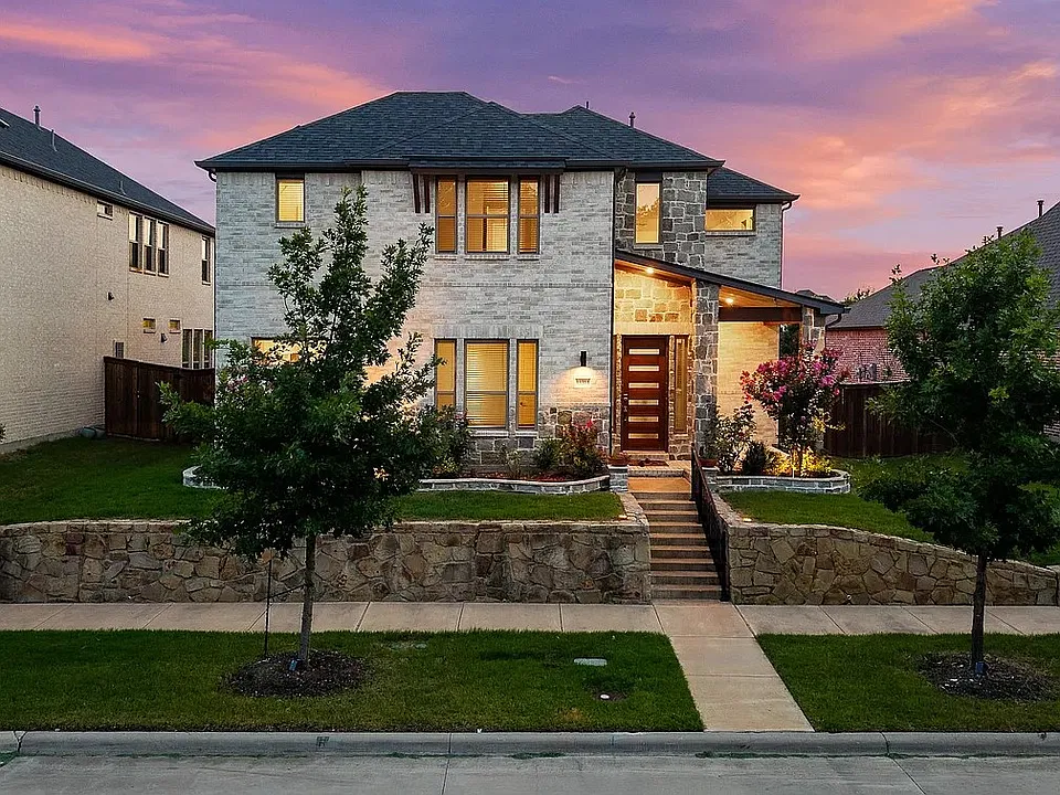 13313 Rembrandt Dr