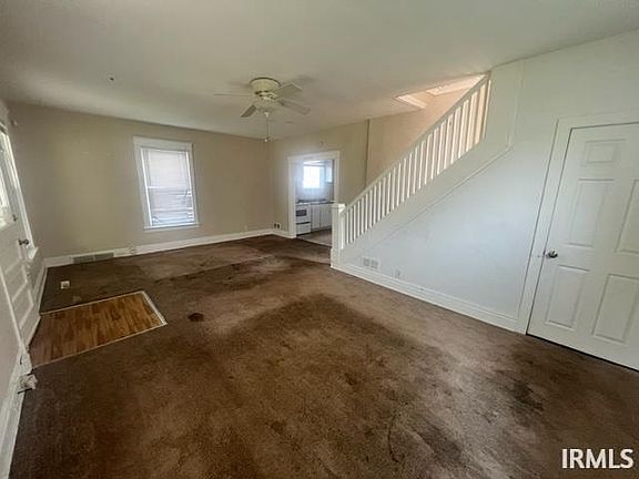 3rd image of 812 E Bowman St