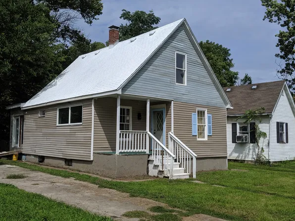 2117 S 15th St, Springfield, IL 62703