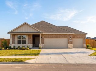206 Briarwood Dr, Nevada, TX 75173