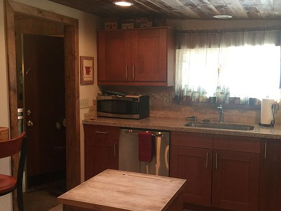 3rd image of 23085 Strauch Dr