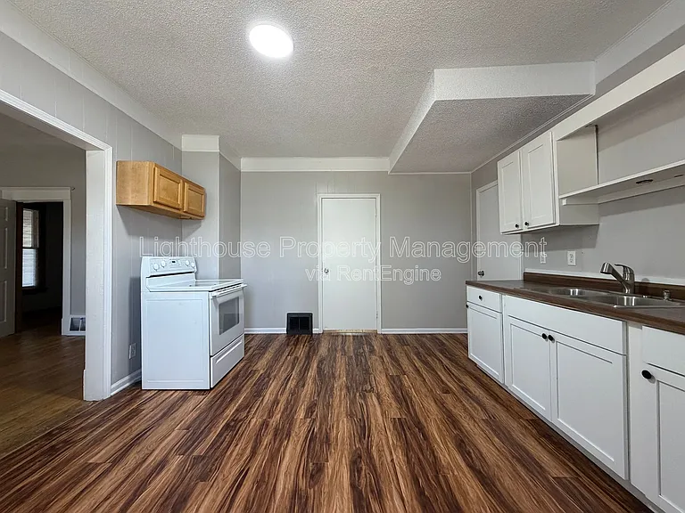 1732 7th St #1 — Photo 9