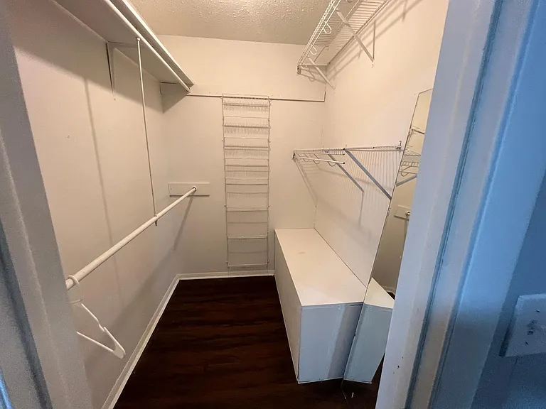 1322 Garfield Ave — Photo 9