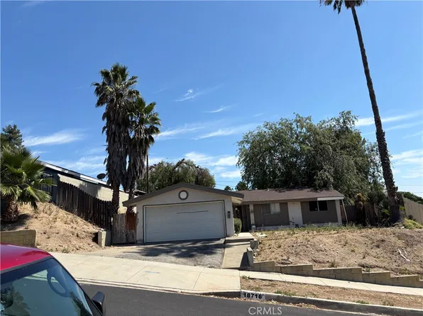18716 Oakmoor St, Santa Clarita, CA 91351