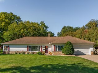 232 Windsor Dr, Waterloo, IA 50701