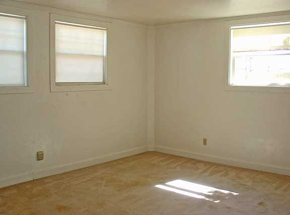 2nd image of 703 N 26th St #2