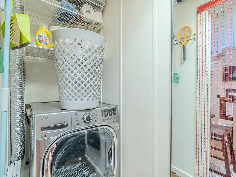 904 Florence St — Photo 24