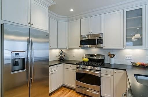 3rd image of 108-110 McBride St