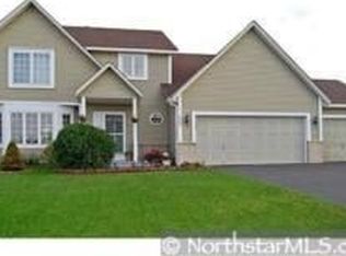 9810 77th St S, Cottage Grove, MN 55016