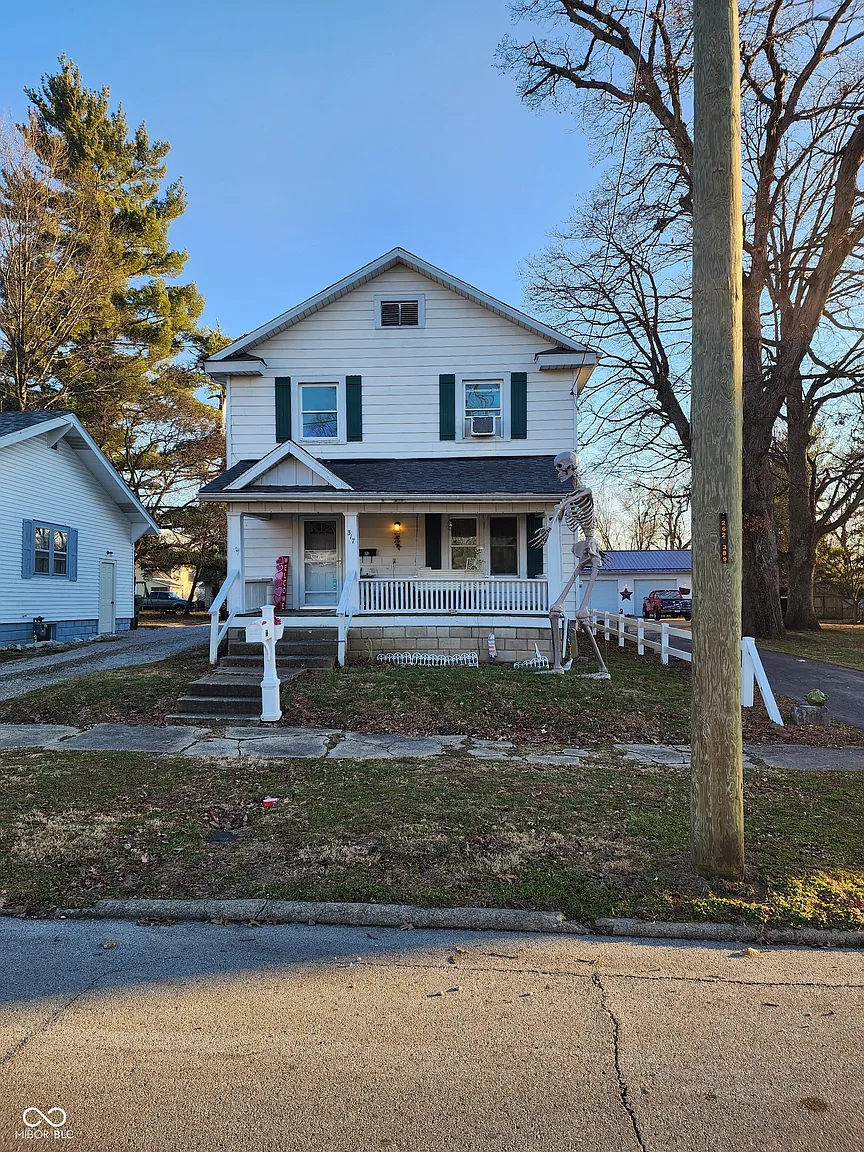 317 W Thompson St photo 1