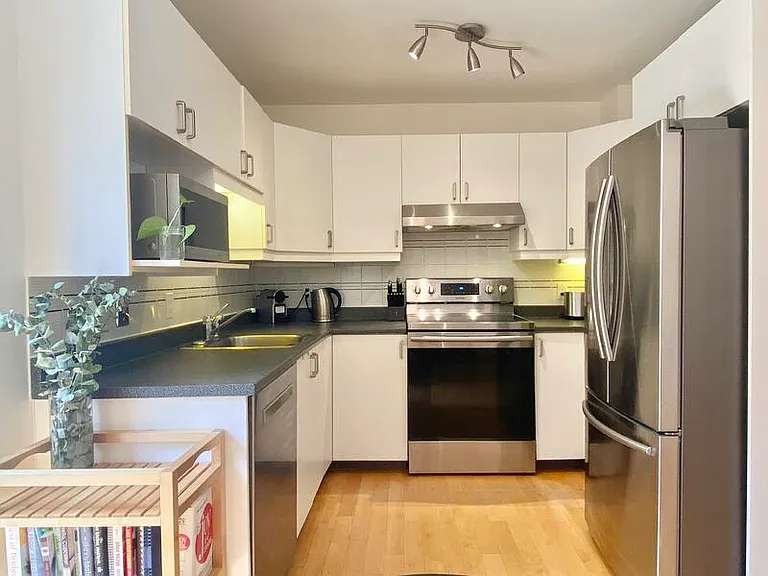 7 Bertrand St — Photo 13