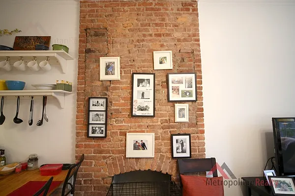 Rented by Metropolitan Realty | media 12