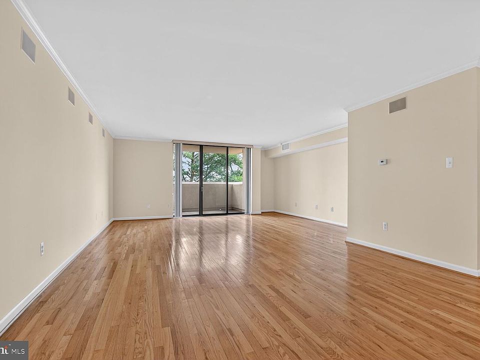 1st image of 1101 S Arlington Ridge Rd APT 504