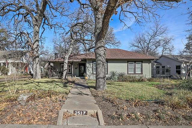 1st image of 2517 Goldenrod Ave